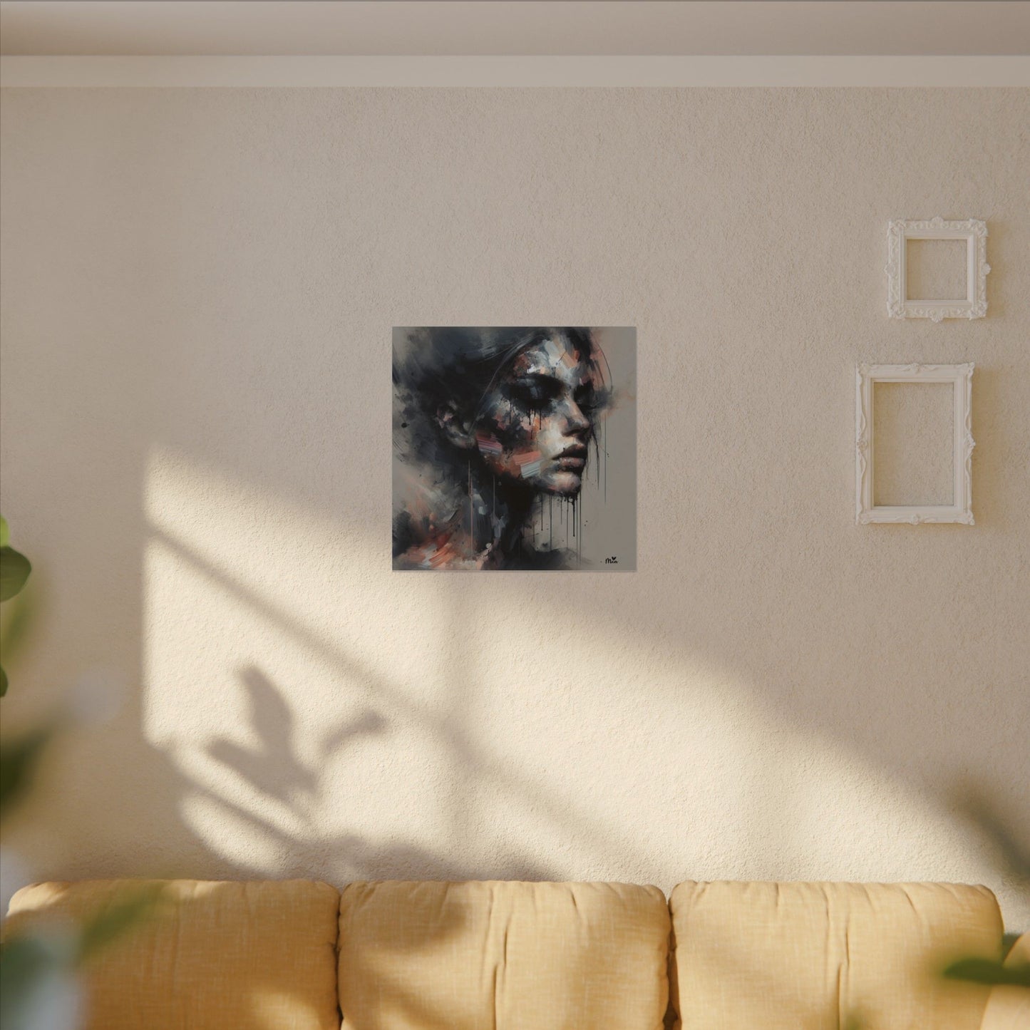 Mia Art Canvas