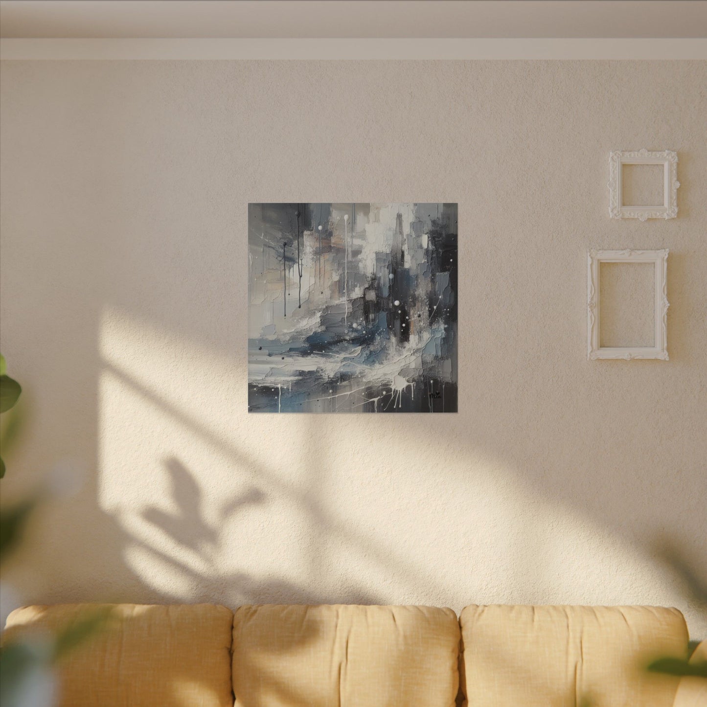 Mia Art Canvas
