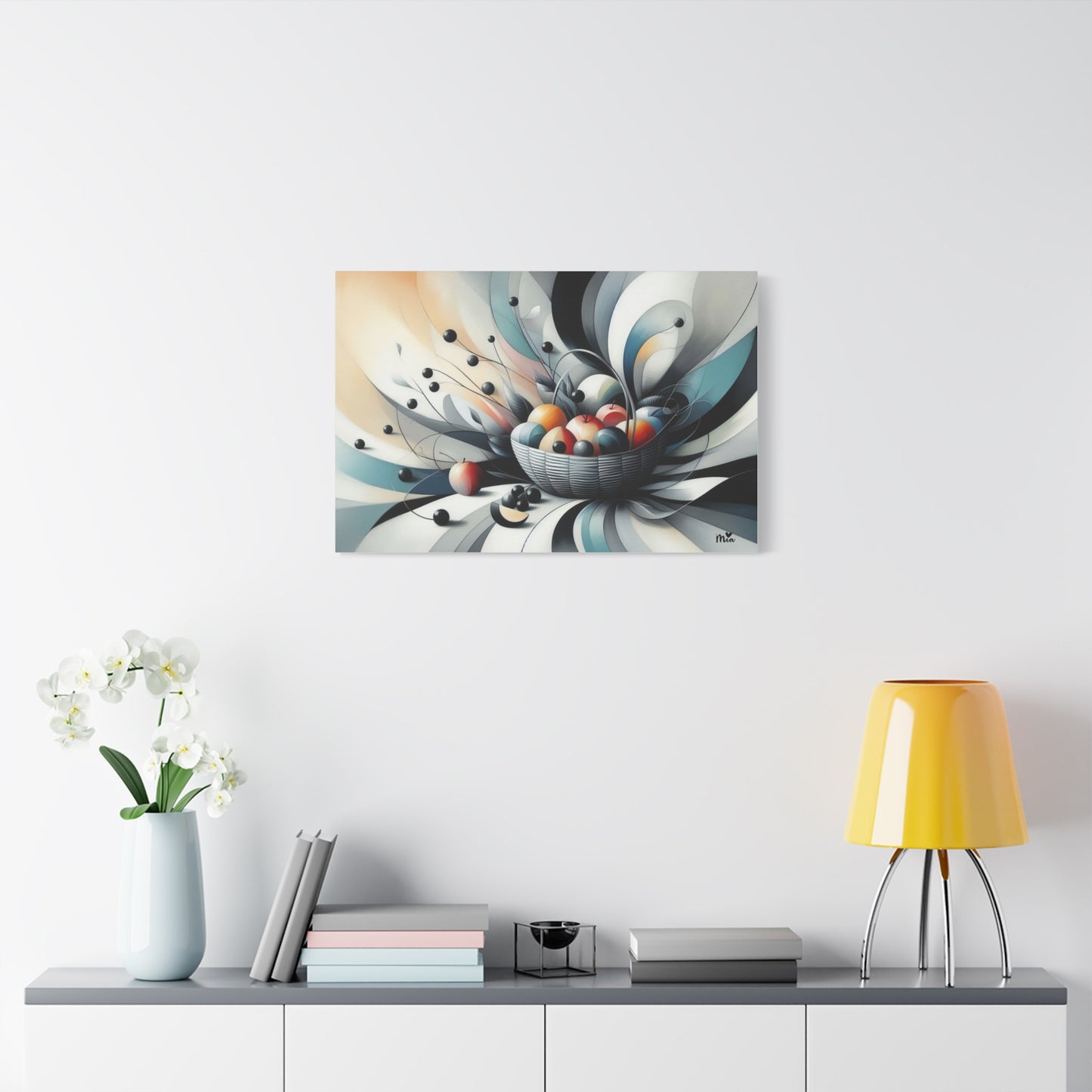 Mia Art Canvas