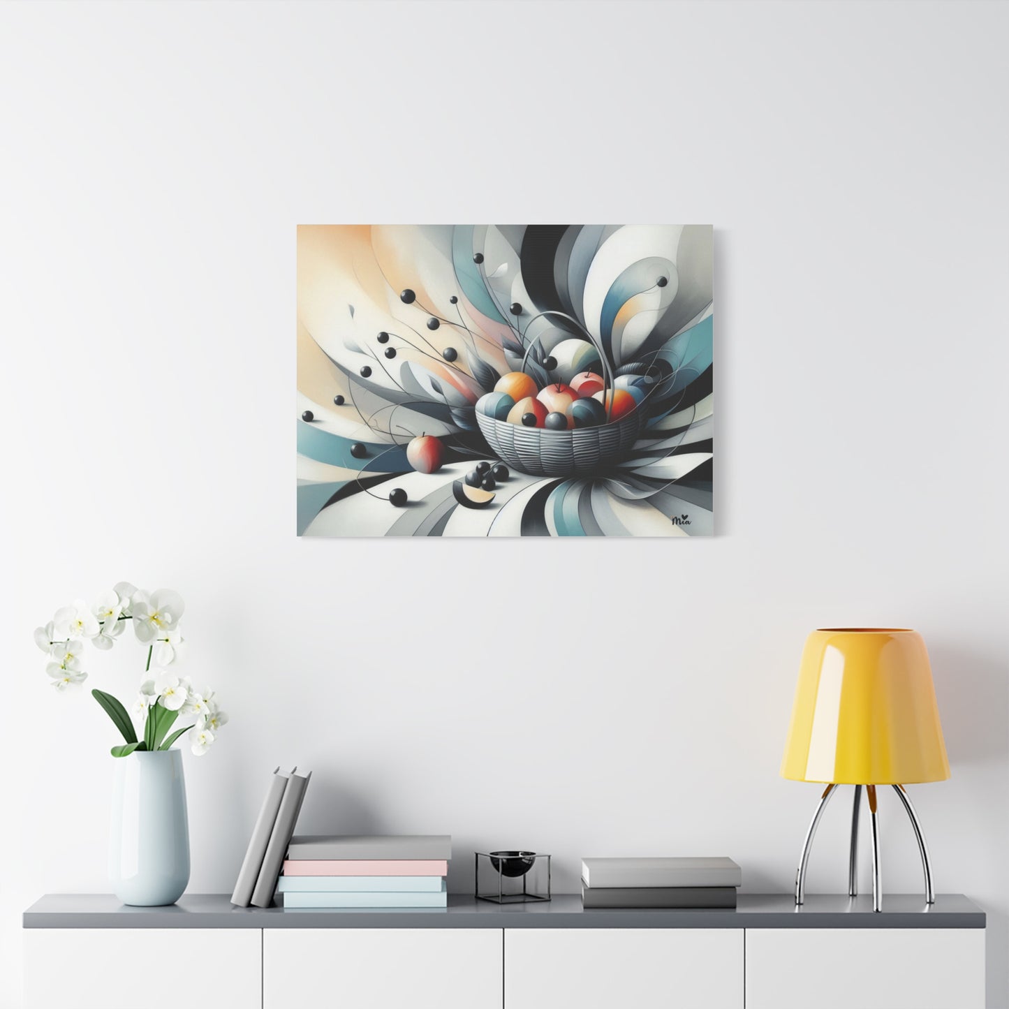 Mia Art Canvas
