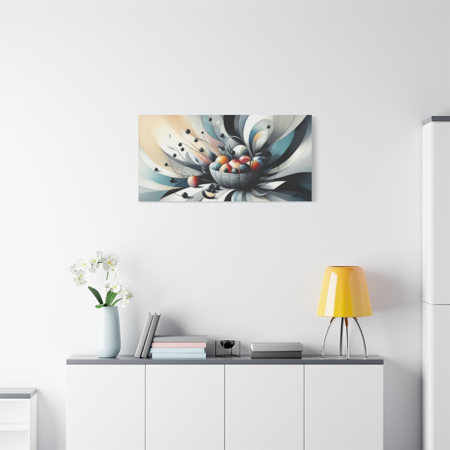 Mia Art Canvas