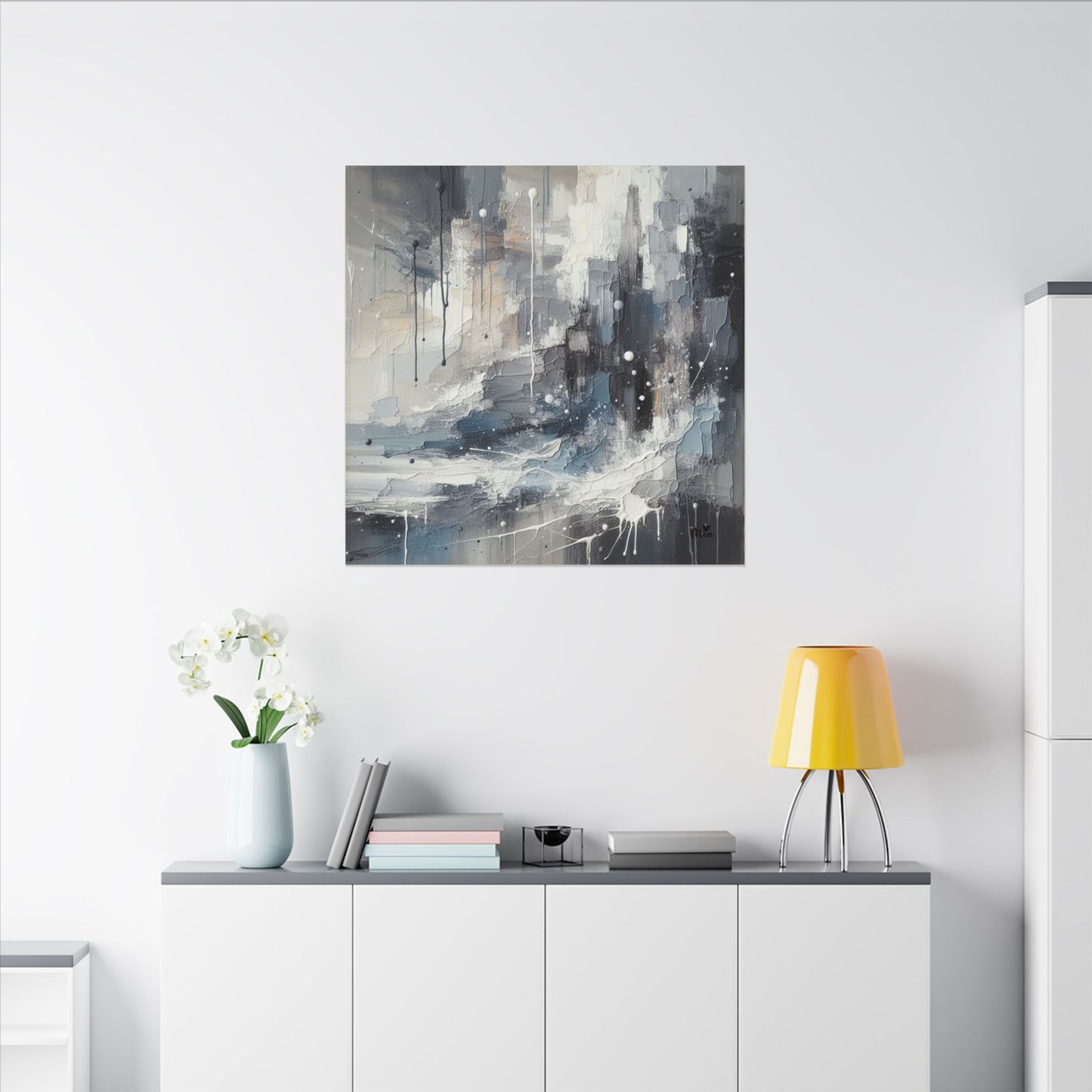 Mia Art Canvas