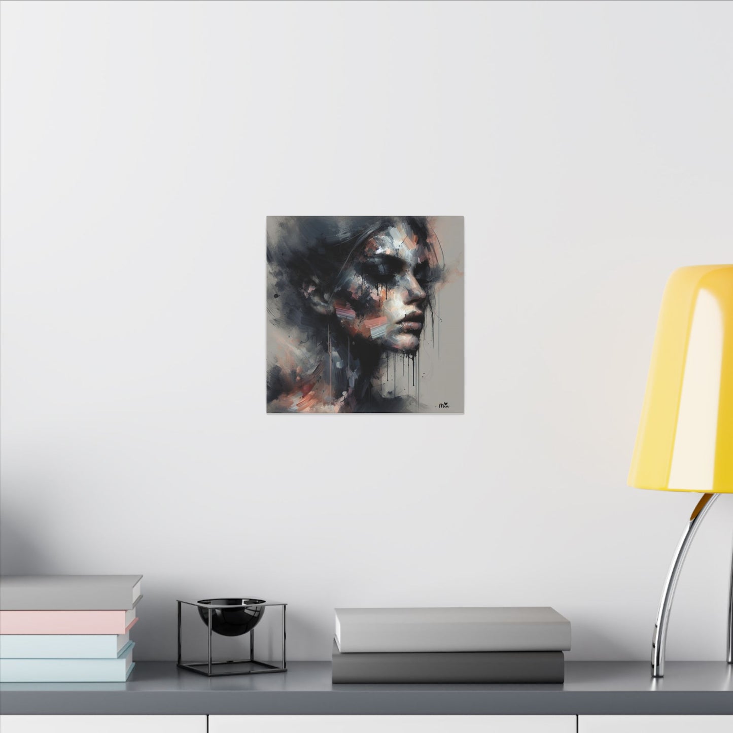 Mia Art Canvas